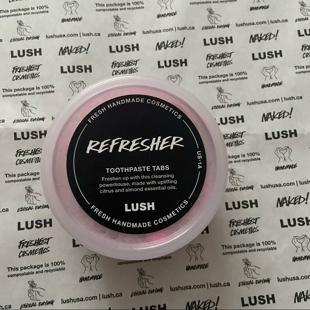 Lush refresher toothpaste tabs